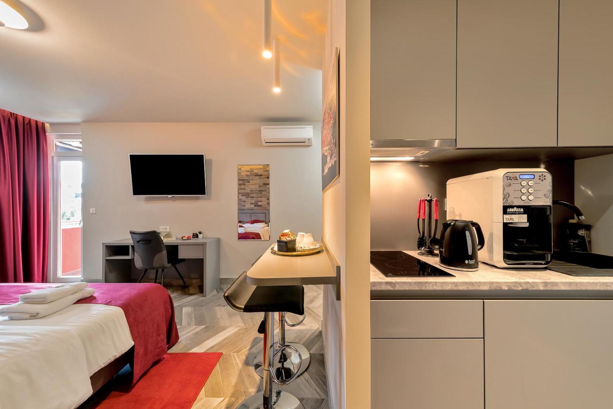 Il Giardino Luxury Rooms & Suites Сплит Екстериор снимка