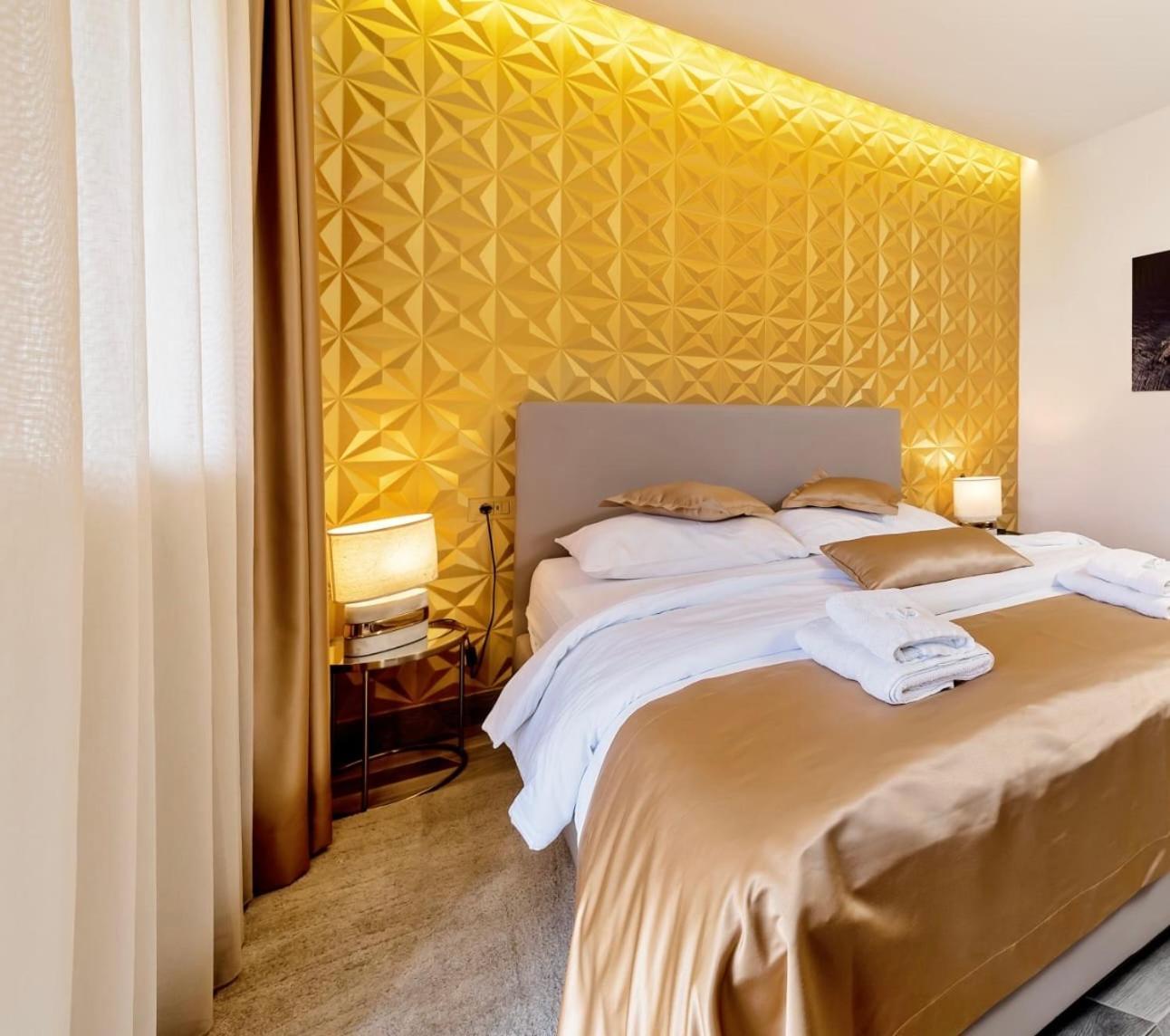 Il Giardino Luxury Rooms & Suites Сплит Екстериор снимка